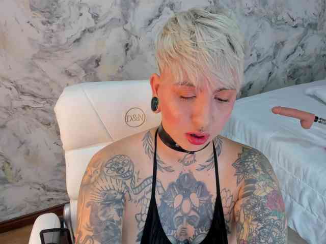 amy-ink webcam