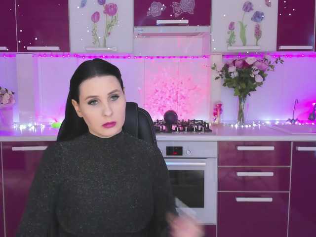 Olivija2020's BongaCams show and profile