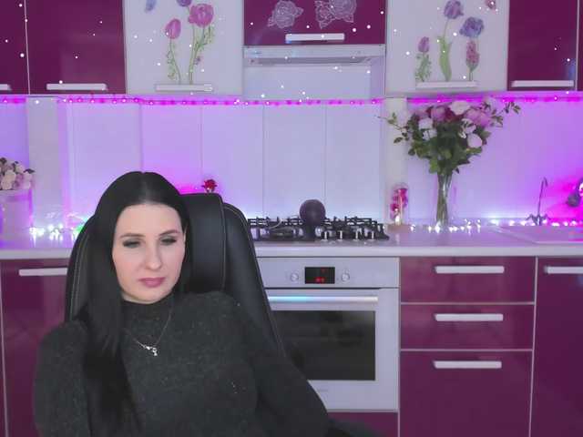 Olivija2020's BongaCams show and profile
