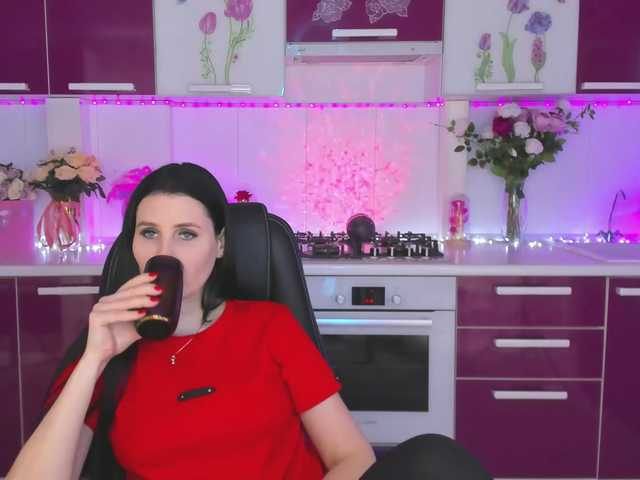 Olivija2020's BongaCams show and profile