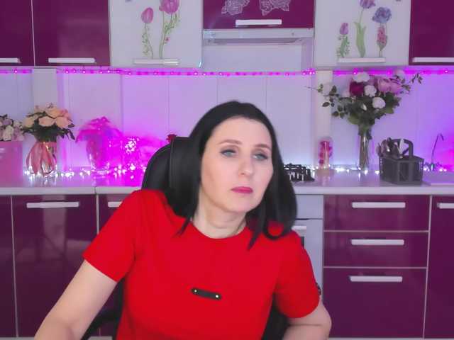 Olivija2020's BongaCams show and profile