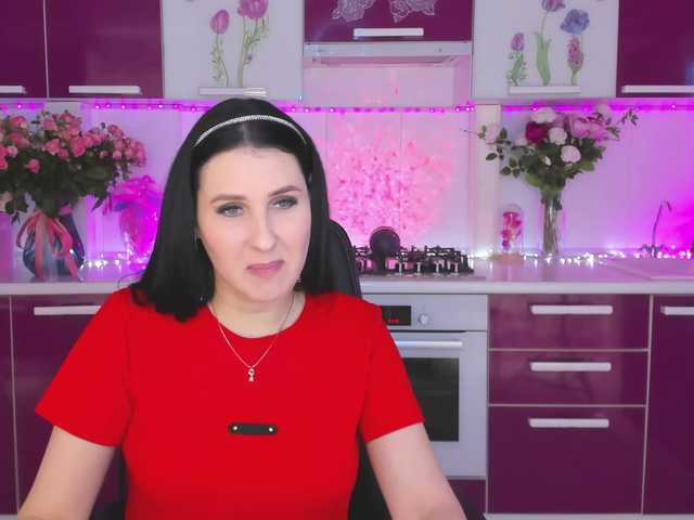 Olivija2020's BongaCams show and profile
