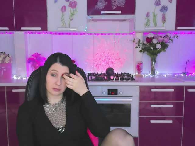 Olivija2020's BongaCams show and profile