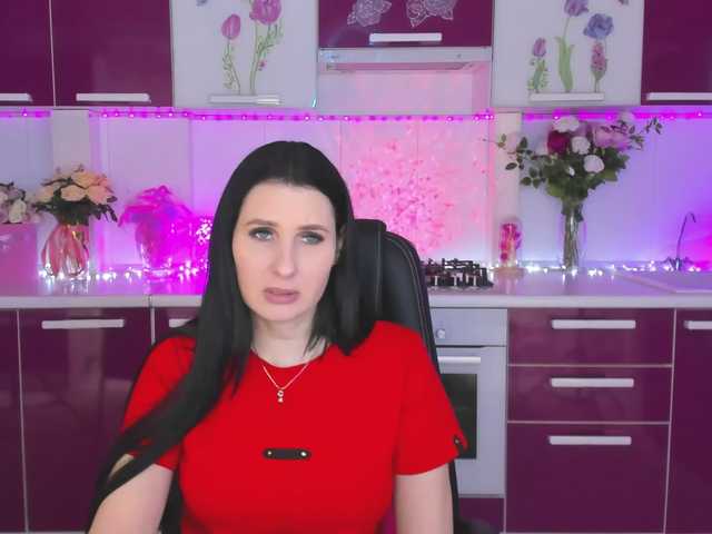 Olivija2020's BongaCams show and profile