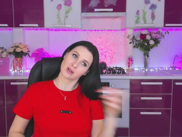 Olivija2020's BongaCams show and profile