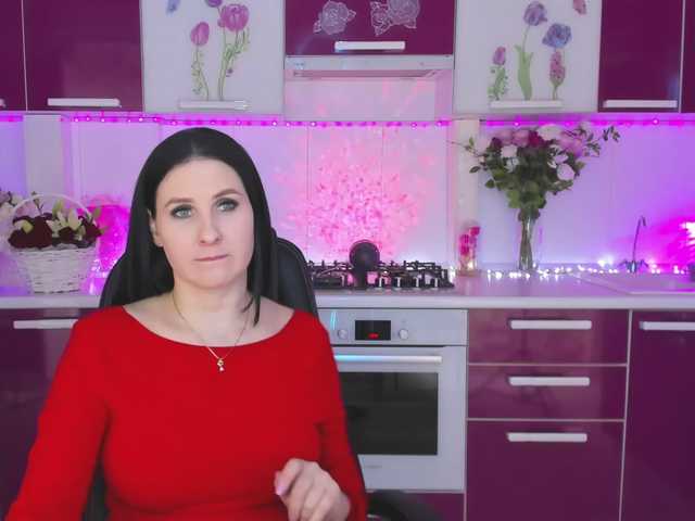 Olivija2020's BongaCams show and profile