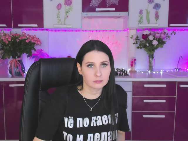 Olivija2020's BongaCams show and profile