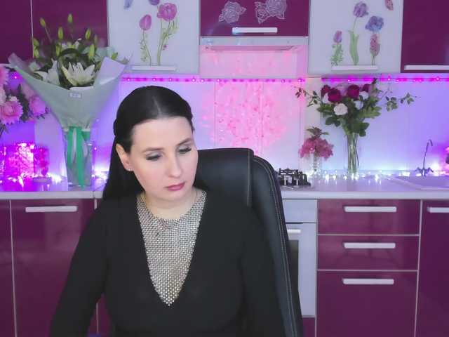 Olivija2020's BongaCams show and profile