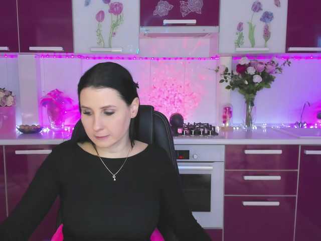 Olivija2020's BongaCams show and profile