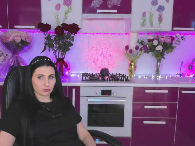 Olivija2020's BongaCams show and profile