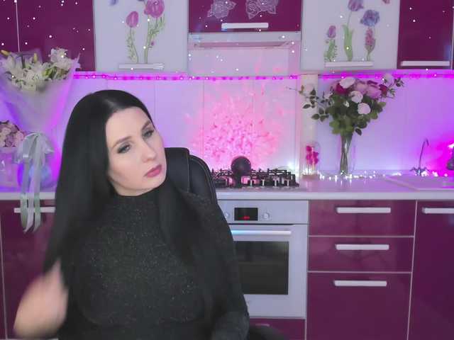 Olivija2020's BongaCams show and profile