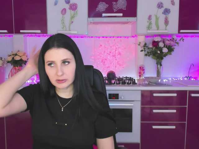 Olivija2020's BongaCams show and profile