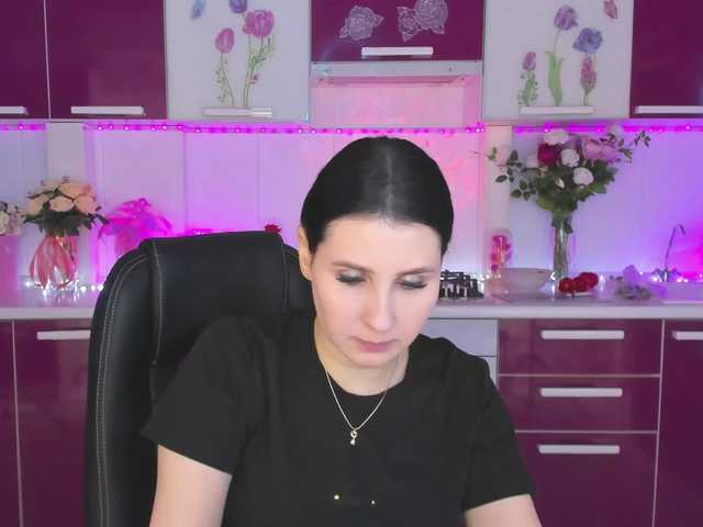 Olivija2020's BongaCams show and profile