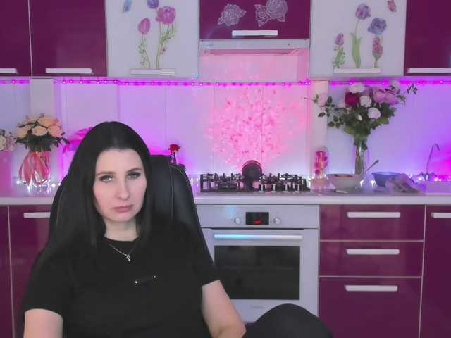 Olivija2020's BongaCams show and profile