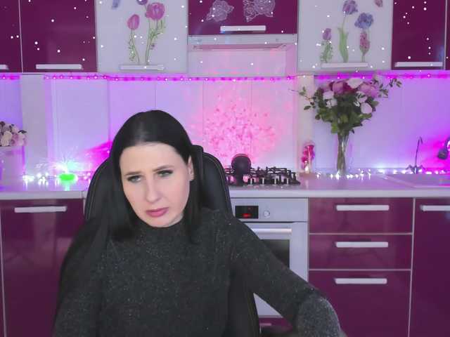 Olivija2020's BongaCams show and profile