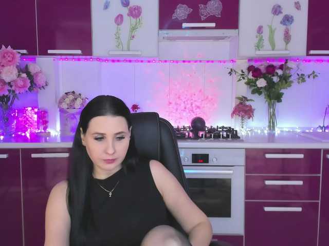 Olivija2020's BongaCams show and profile