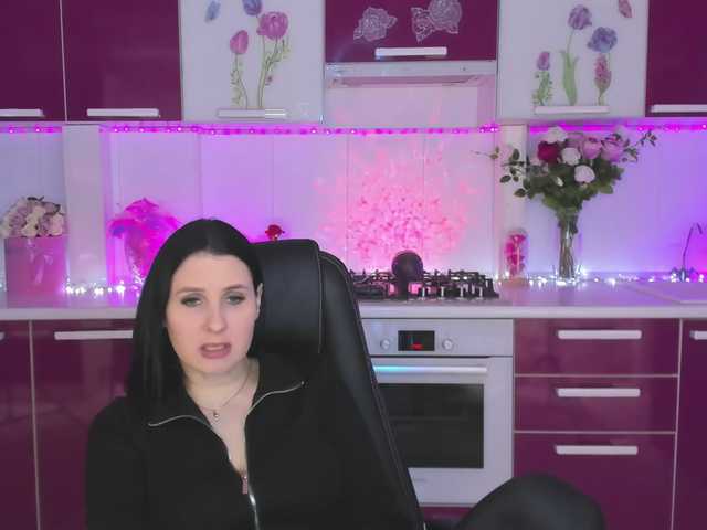 Olivija2020's BongaCams show and profile