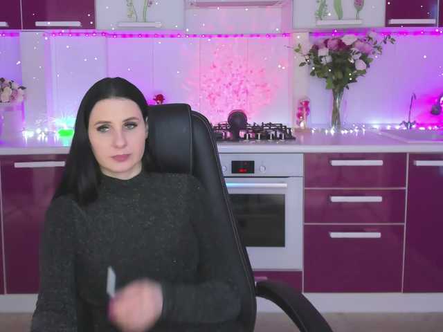 Olivija2020's BongaCams show and profile