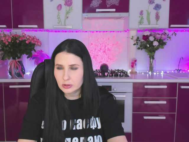 Olivija2020's BongaCams show and profile