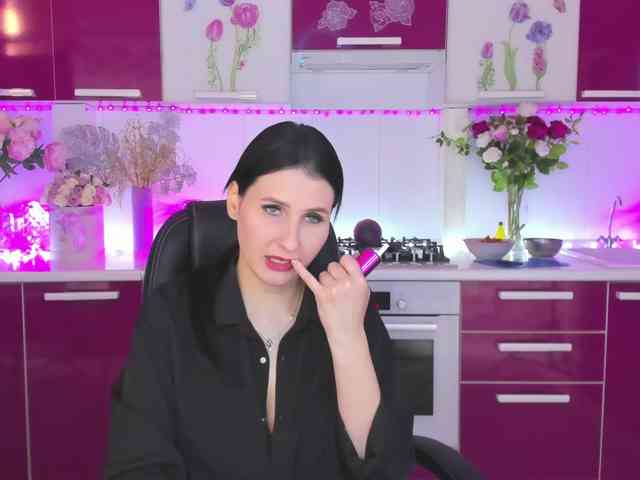 Olivija2020 webcam