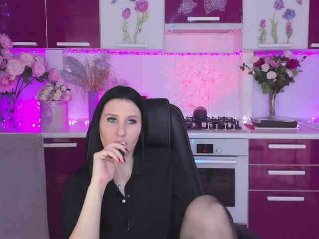Olivija2020 Live Webcam on BongaCams