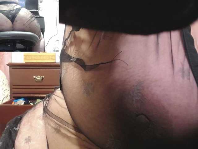 zoedoll's BongaCams show and profile