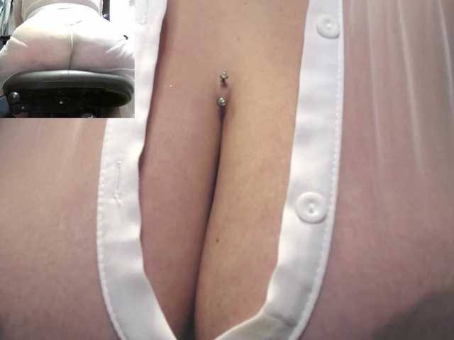 zoedoll from BongaCams is Freechat