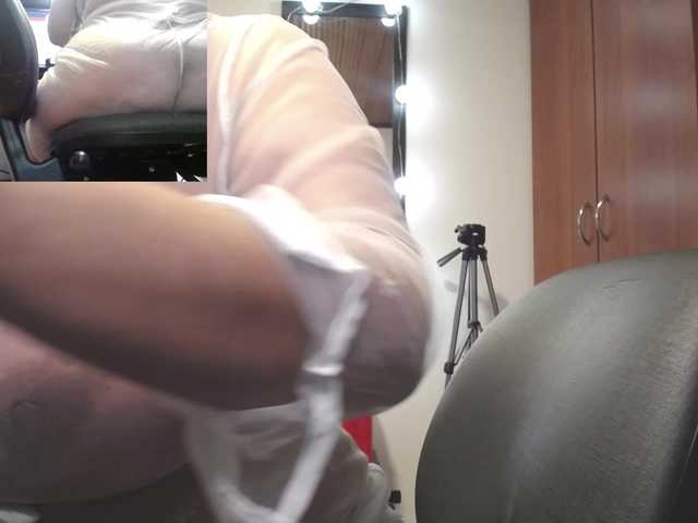 zoedoll from BongaCams