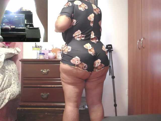 zoedoll's BongaCams show and profile