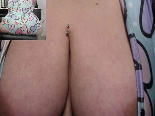 zoedoll webcam