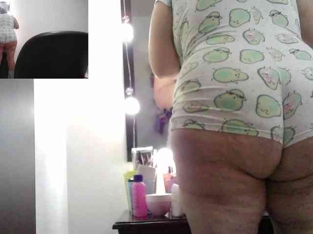 zoedoll webcam