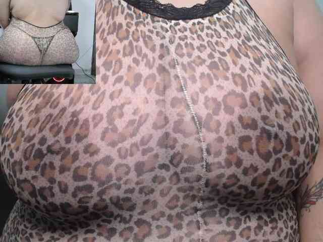 zoedoll webcam