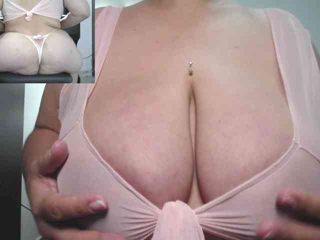 zoedoll webcam