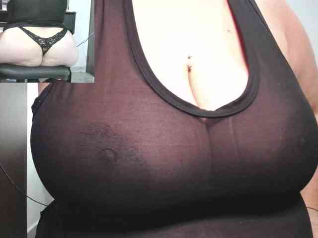 zoedoll webcam