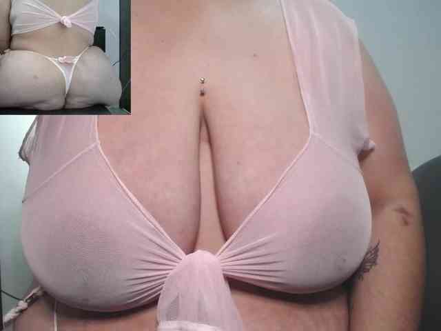 zoedoll webcam