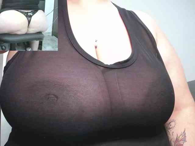 zoedoll webcam