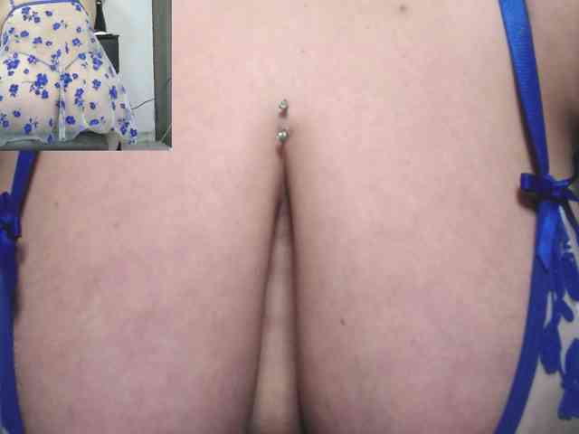 zoedoll webcam