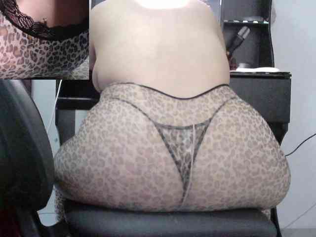 zoedoll webcam