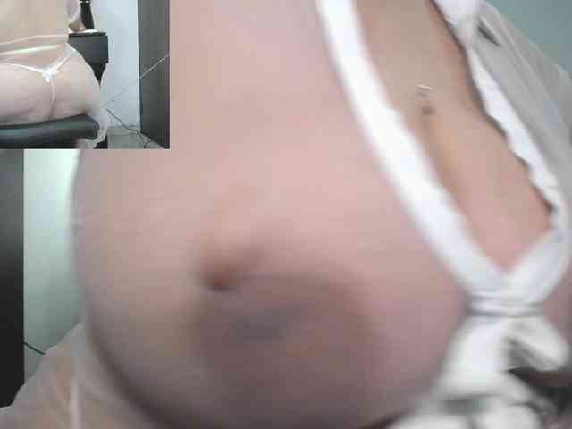 zoedoll webcam