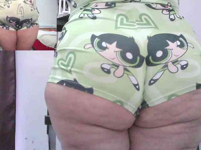 zoedoll webcam