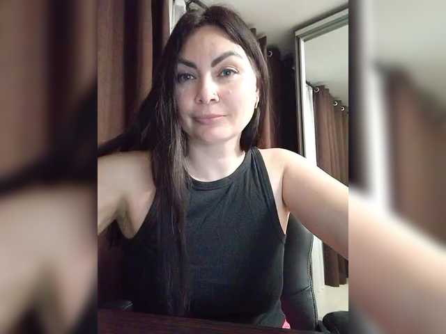 Katerinagreiz's BongaCams show and profile