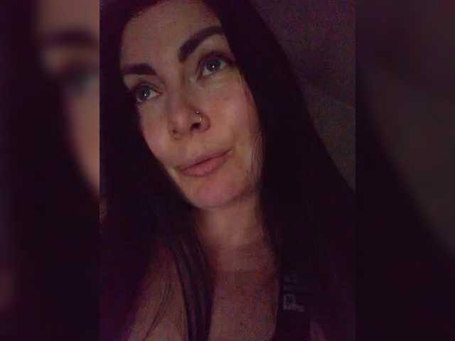 Katerinagreiz's BongaCams show and profile