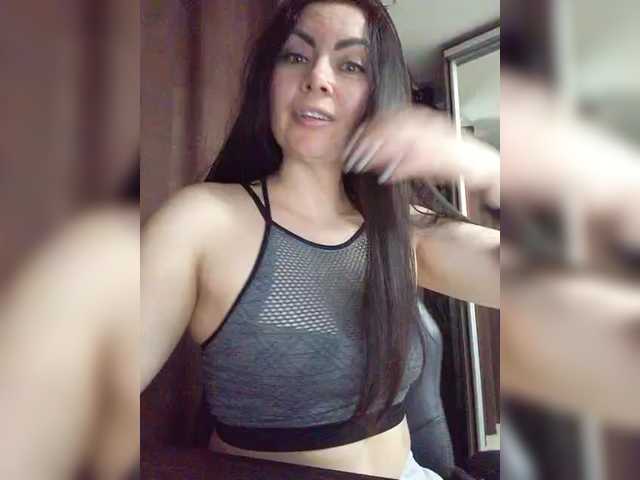 Katerinagreiz's BongaCams show and profile