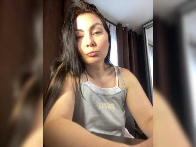 Katerinagreiz's BongaCams show and profile