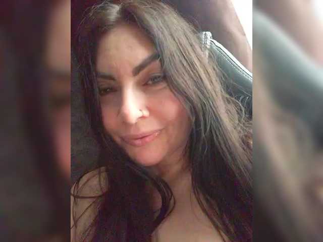 Katerinagreiz's BongaCams show and profile