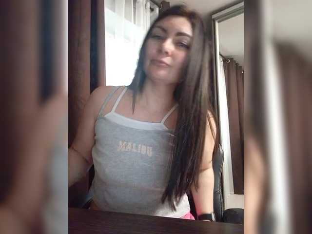 Katerinagreiz from BongaCams is Freechat