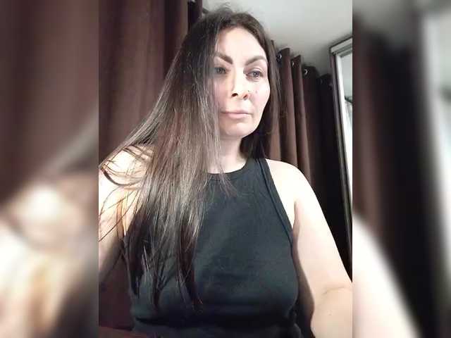 Katerinagreiz's BongaCams show and profile