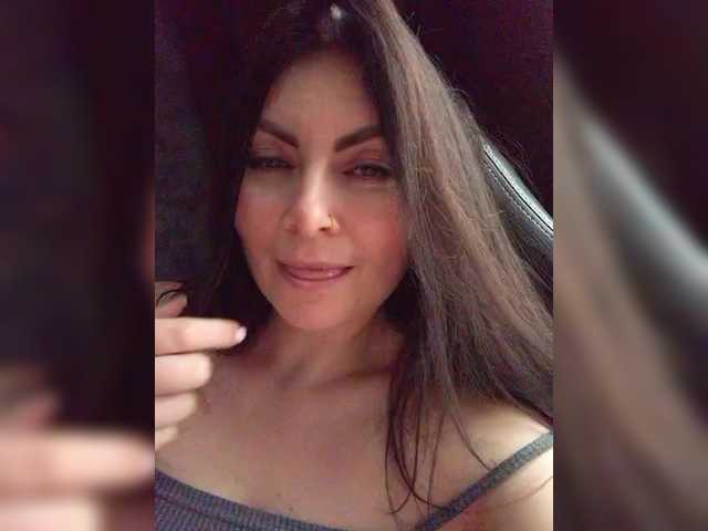 Katerinagreiz's BongaCams show and profile