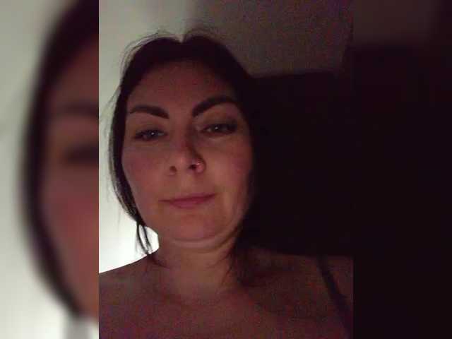 Katerinagreiz's BongaCams show and profile