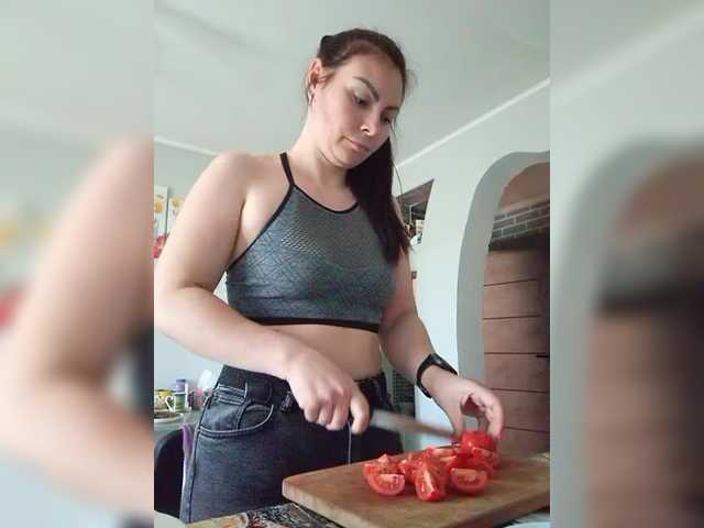 Katerinagreiz's BongaCams show and profile